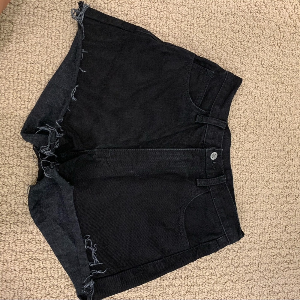 BRANDY MELVILLE DENIM SHORTS